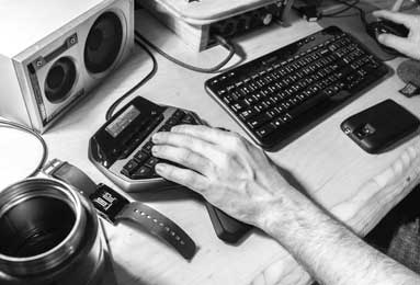 【转会快讯】切尔西加入基斯-史密斯争夺战！意甲双雄同时盯上曼联天才梅努